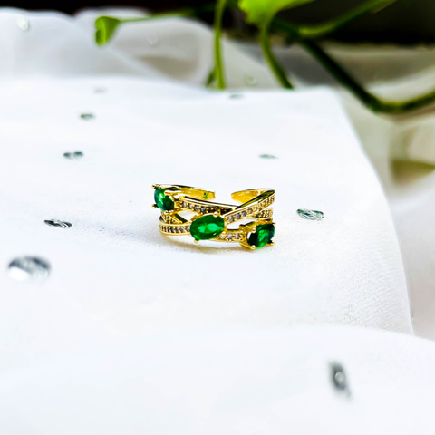 Emerald Whisper Ring – Adjustable Gold-Plated Band with Green Gemstone Detailing
