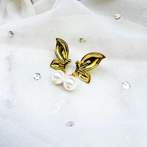 Butterfly Pearl Stud Earrings