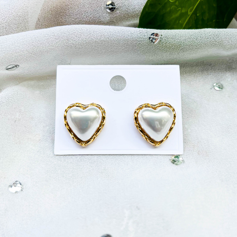 White Heart Shape Stud Earrings