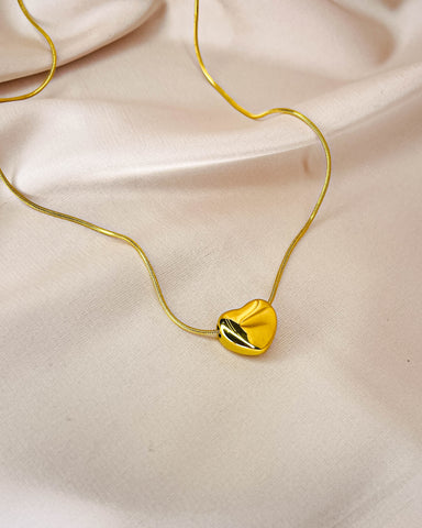 Dainty Heart Chain Pendant