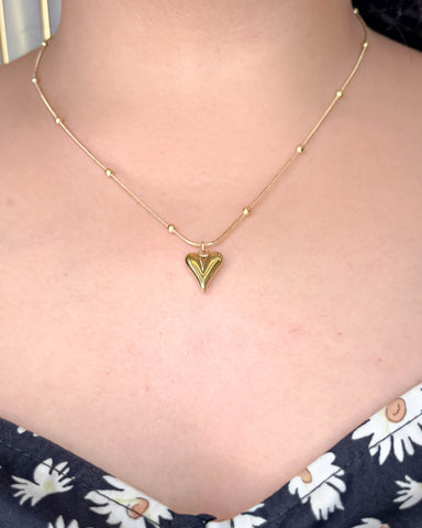 Minimal Heart Pendant
